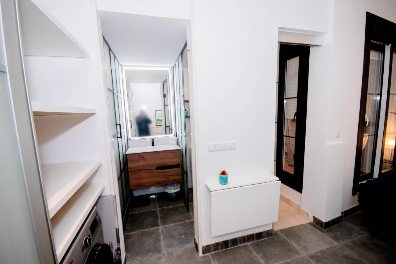 For You Rentals Apartamento Temporal Con Encanto En Malasana Min24 Madrid Exteriör bild