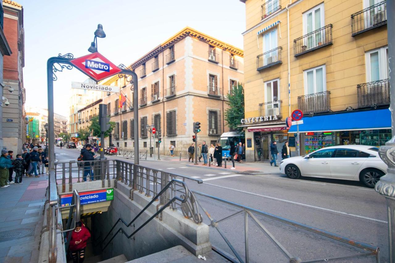 For You Rentals Apartamento Temporal Con Encanto En Malasana Min24 Madrid Exteriör bild